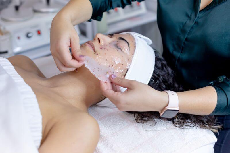 Facial service